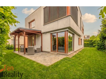 Prodej bytu, 4+kk, 91 m²