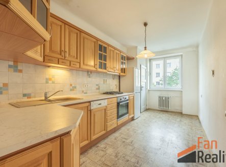 Prodej bytu, 3+1, 92 m²