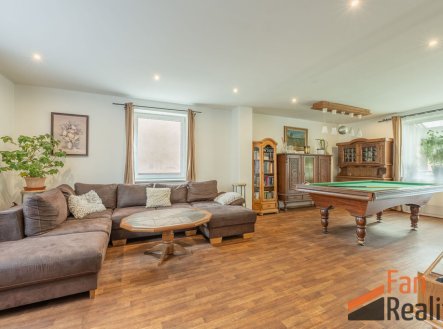 Prodej domu/vily, 235 m²