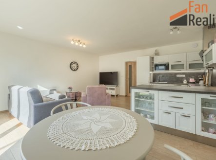 Prodej bytu, 2+kk, 200 m²
