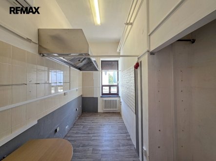 Pronájem jiné komerční nemovitosti, 9 m²