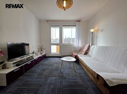Pronájem bytu, 1+1, 37 m²