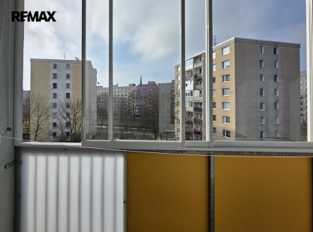 Pronájem bytu, 1+1, 37 m²