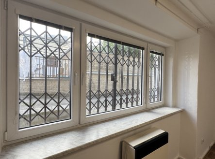 Pronájem obchodní prostory, 60 m²