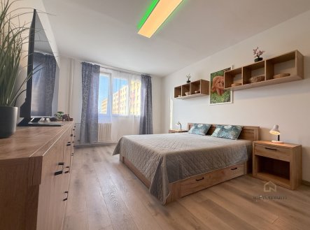 Pronájem bytu, 2+1, 65 m²