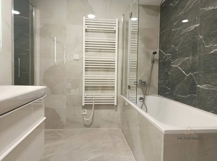 Pronájem bytu, 3+kk, 91 m²