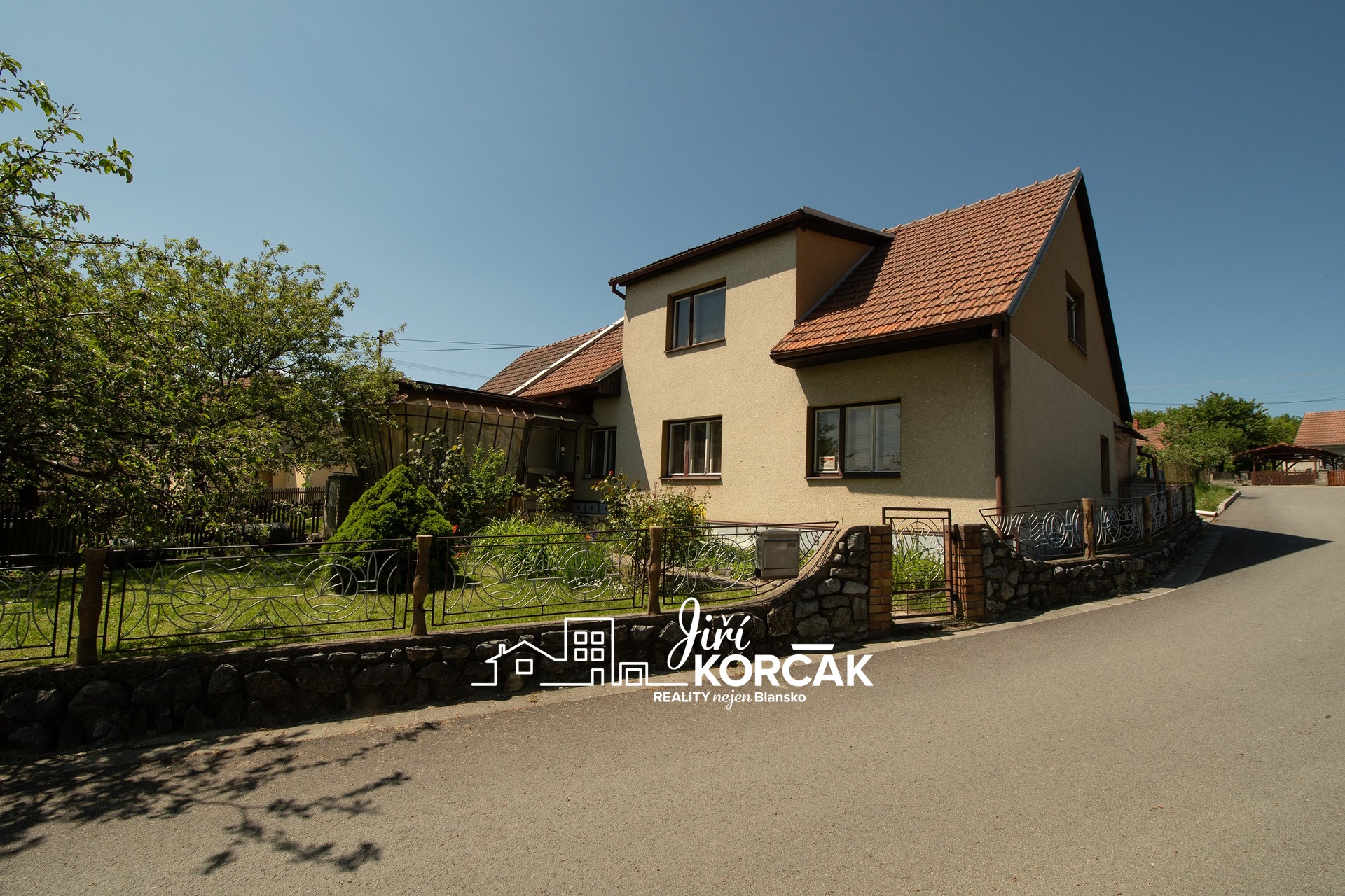 pohledy dům (3)