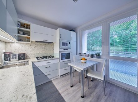 Pronájem bytu, 1+1, 33 m²