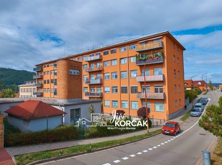 Prodej bytu, 3+kk, 93 m²