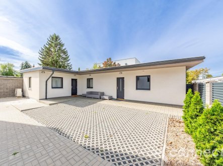 Prodej kanceláře, 52,3 m²