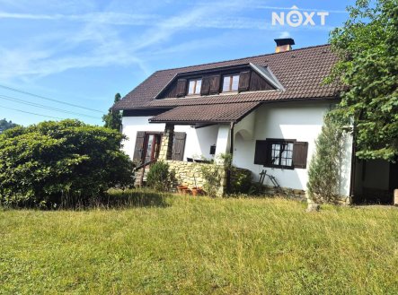 Pronájem domu/vily, 300 m²