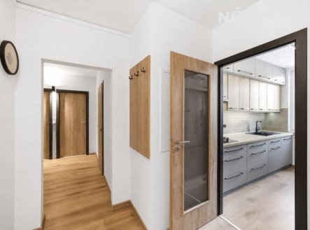 Prodej bytu, 4+1, 70 m²