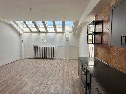 Pronájem bytu, garsoniéra, 27 m²