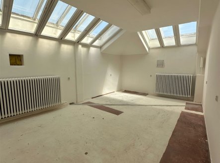 Pronájem bytu, garsoniéra, 27 m²