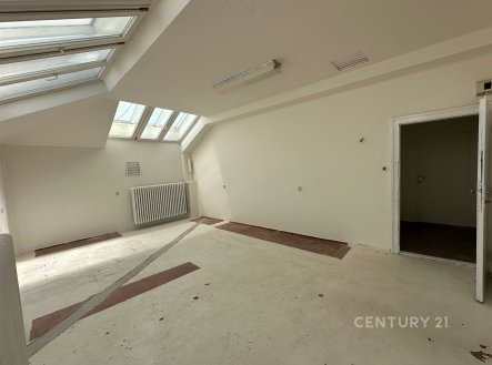 Pronájem bytu, garsoniéra, 27 m²