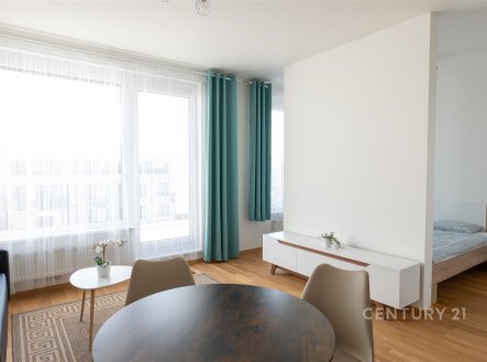 Pronájem bytu, 2+kk, 43 m²