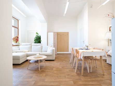 Pronájem bytu, 1+kk, 42 m²