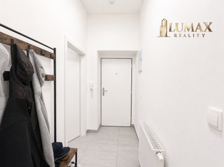 Pronájem bytu, 1+1, 49 m²