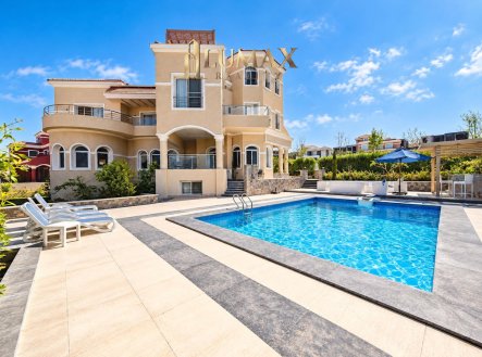 Prodej domu/vily, 700 m²