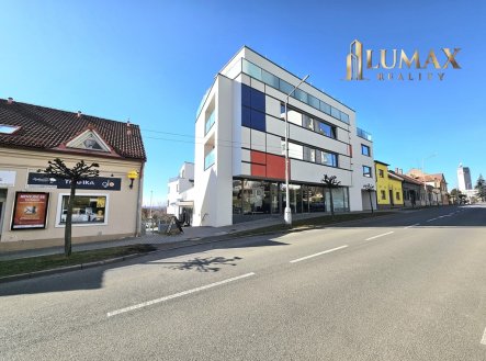 Pronájem bytu, 3+kk, 64 m²