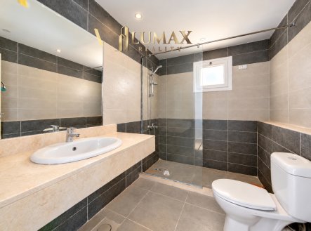 Prodej bytu, 4+kk, 145 m²