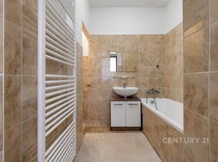 . | Prodej - dům/vila, 68 m²