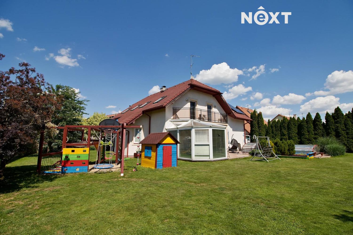 Prodej Rodinný dům, 254㎡