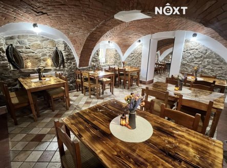 Prodej - komerční objekt, jiný, 11 000 m²