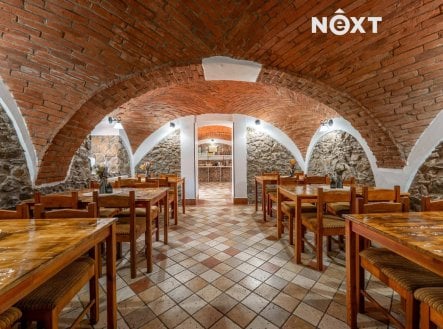 Prodej - komerční objekt, jiný, 11 000 m²