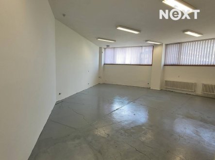 Pronájem kanceláře, 71 m²