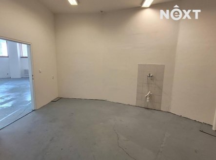 Pronájem kanceláře, 71 m²