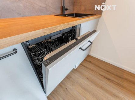 Pronájem bytu, 2+kk, 54 m²