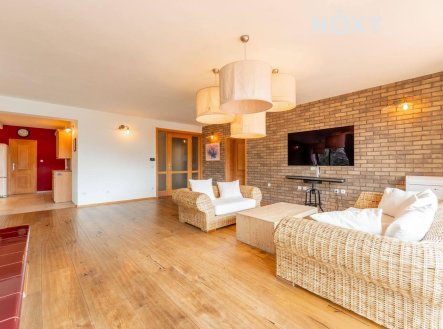Prodej domu/vily, 331 m²