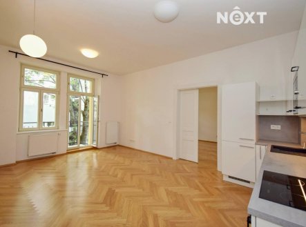 Pronájem bytu, 3+kk, 80 m²