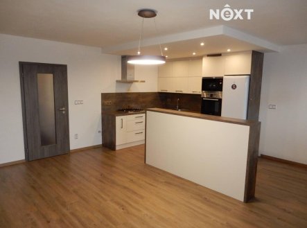 Pronájem bytu, 3+kk, 72 m²