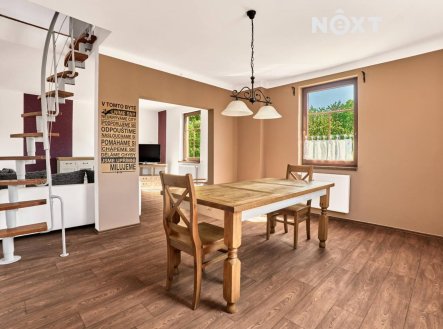 Prodej bytu, 6+kk, 141 m²