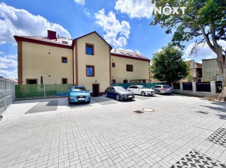 Pronájem bytu, 3+kk, 69 m²