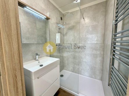 Pronájem bytu, 2+kk, 43 m²