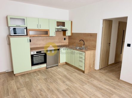 Pronájem bytu, 2+kk, 43 m²