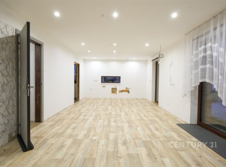 . | Prodej - dům/vila, 150 m²