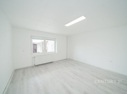 Pronájem bytu, 2+1, 70 m²