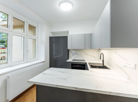 Prodej bytu, 3+kk, 86 m²