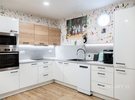 Prodej bytu, 2+kk, 75 m²