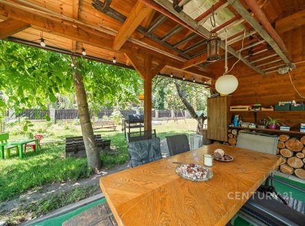 . | Prodej - dům/vila, 104 m²
