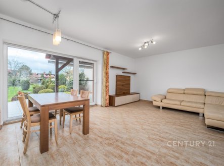 Pronájem domu/vily, 177 m²