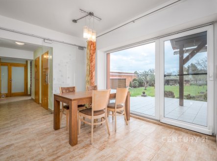 Pronájem domu/vily, 177 m²