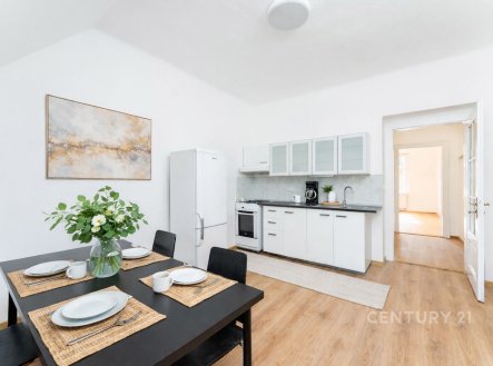Pronájem bytu, 2+kk, 46 m²