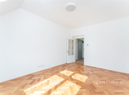 Pronájem bytu, 2+kk, 46 m²