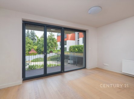 Pronájem bytu, 2+kk, 66 m²