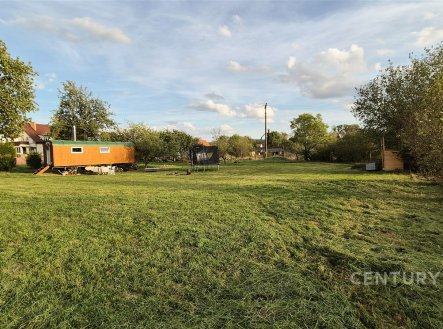 Prodej pozemku, zahrada, 1 330 m²